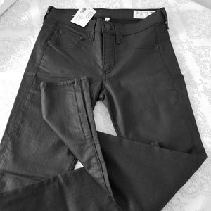 rag & bone (for INTERNIX)